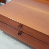 Paire de tables de chevet Stildomus en noyer avec roulettes, années 1970