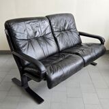 Scandinavian 2-seater sofa 1970s vintage in black leather and curved wood