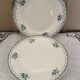 Set 4 dinner plates and 4 soup plates