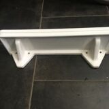 Porcelain shelf