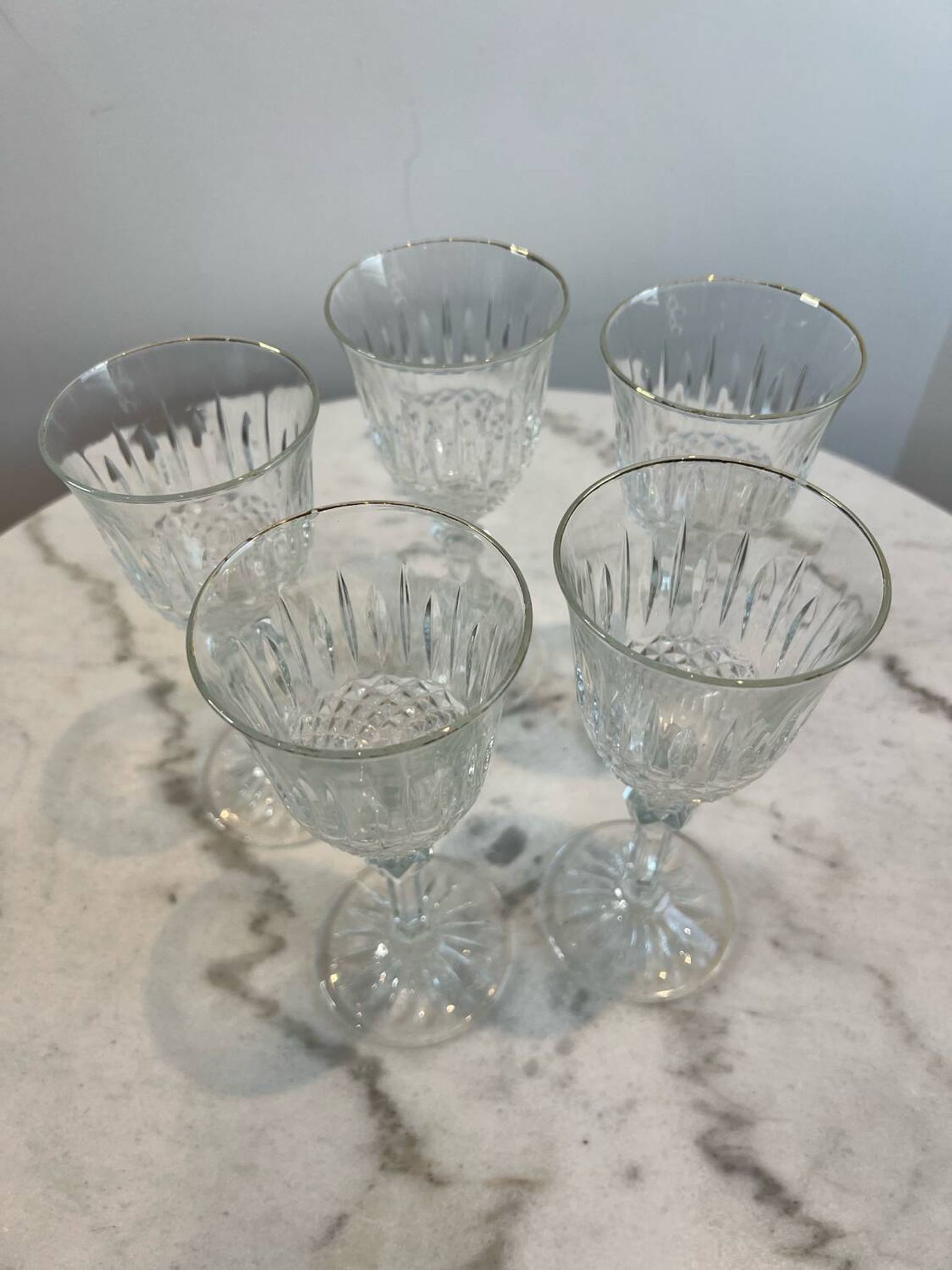 Lot de 5 verres à pied