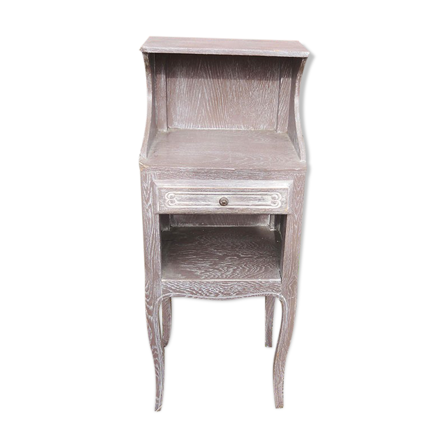 Ancienne table de chêvet en bois cerusé gris