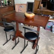 High table / bar table in teak – 4 to 6 people