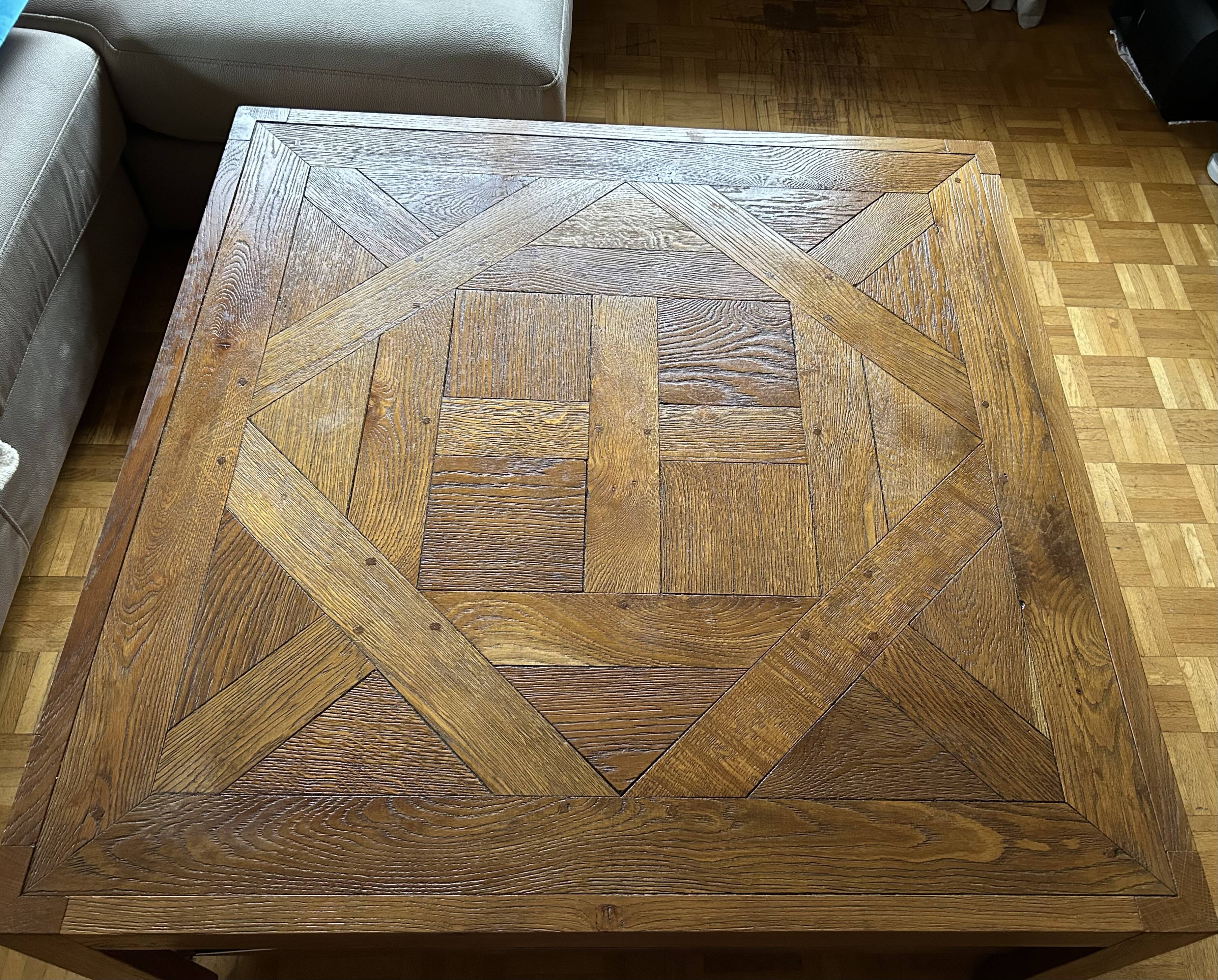 Table basse en chêne massif