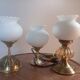 Trio lampes à poser style art deco bronze et opaline blanche