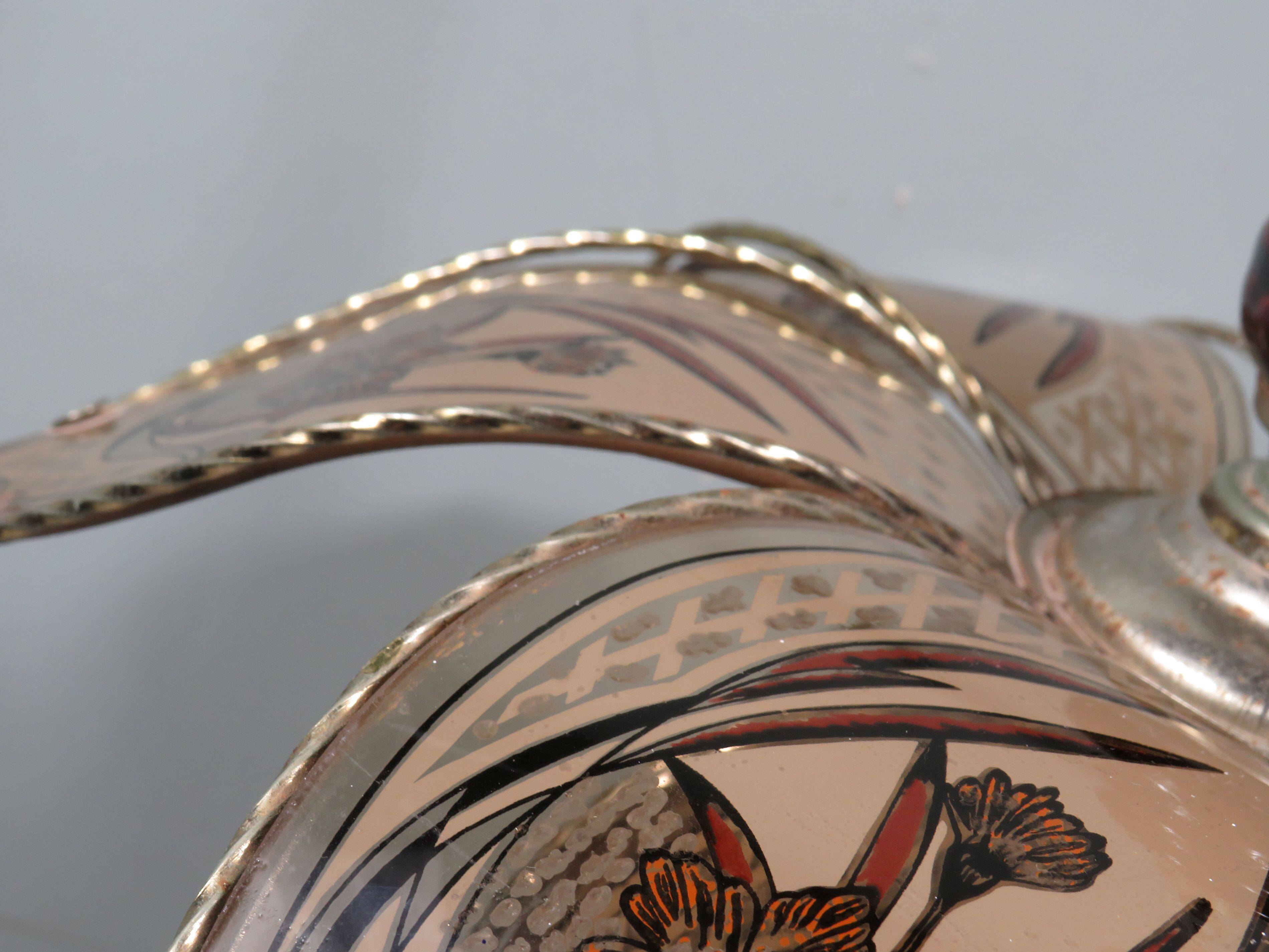 Vintage elegant vintage lotus pendant lamp with a warm glow!