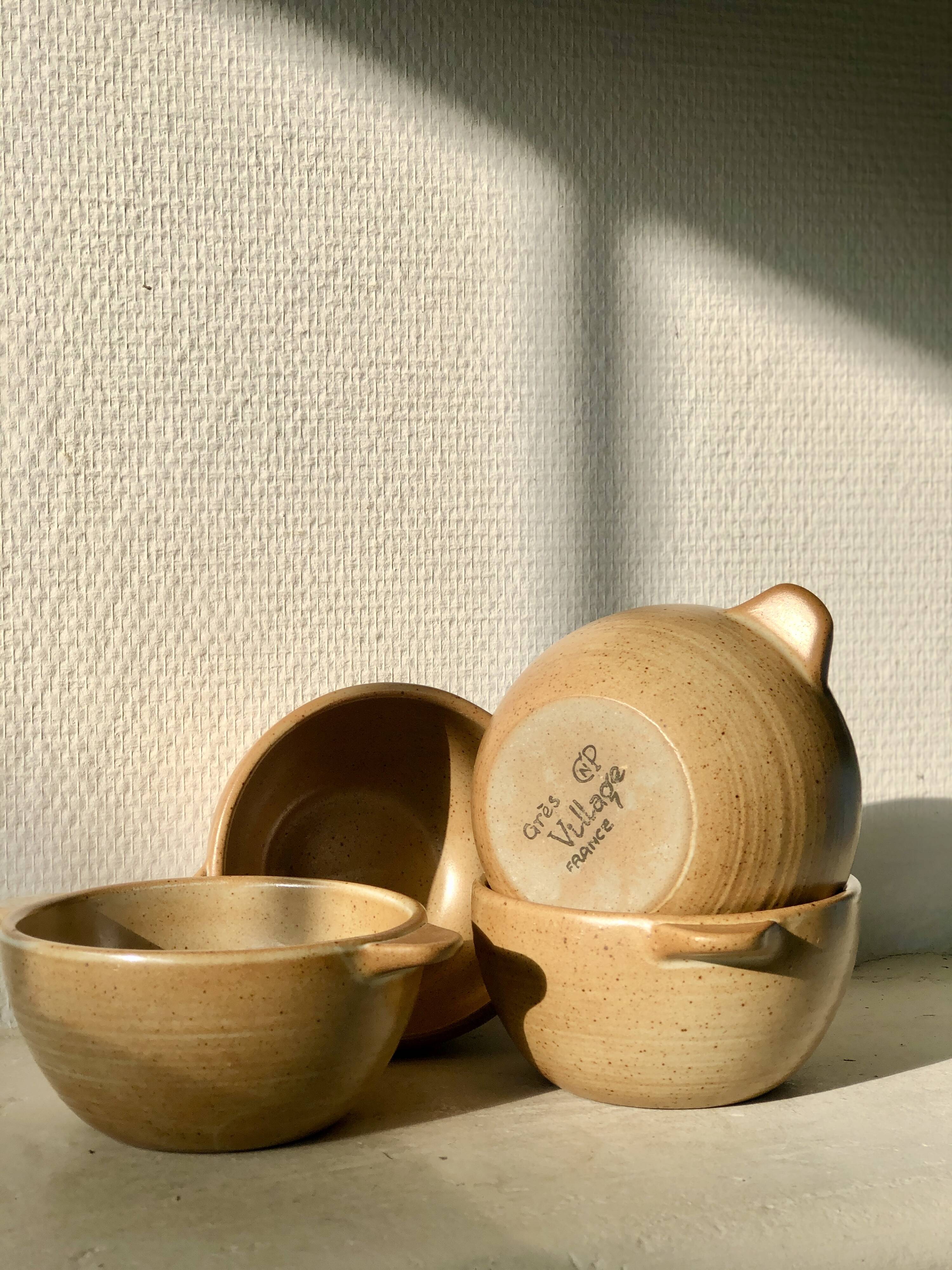 Stoneware ear bowls