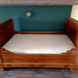 Roll bed