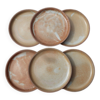6 assiettes plates en grès