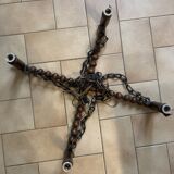Lustre en bois torsadé
