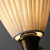 Floor lamp with two points of light