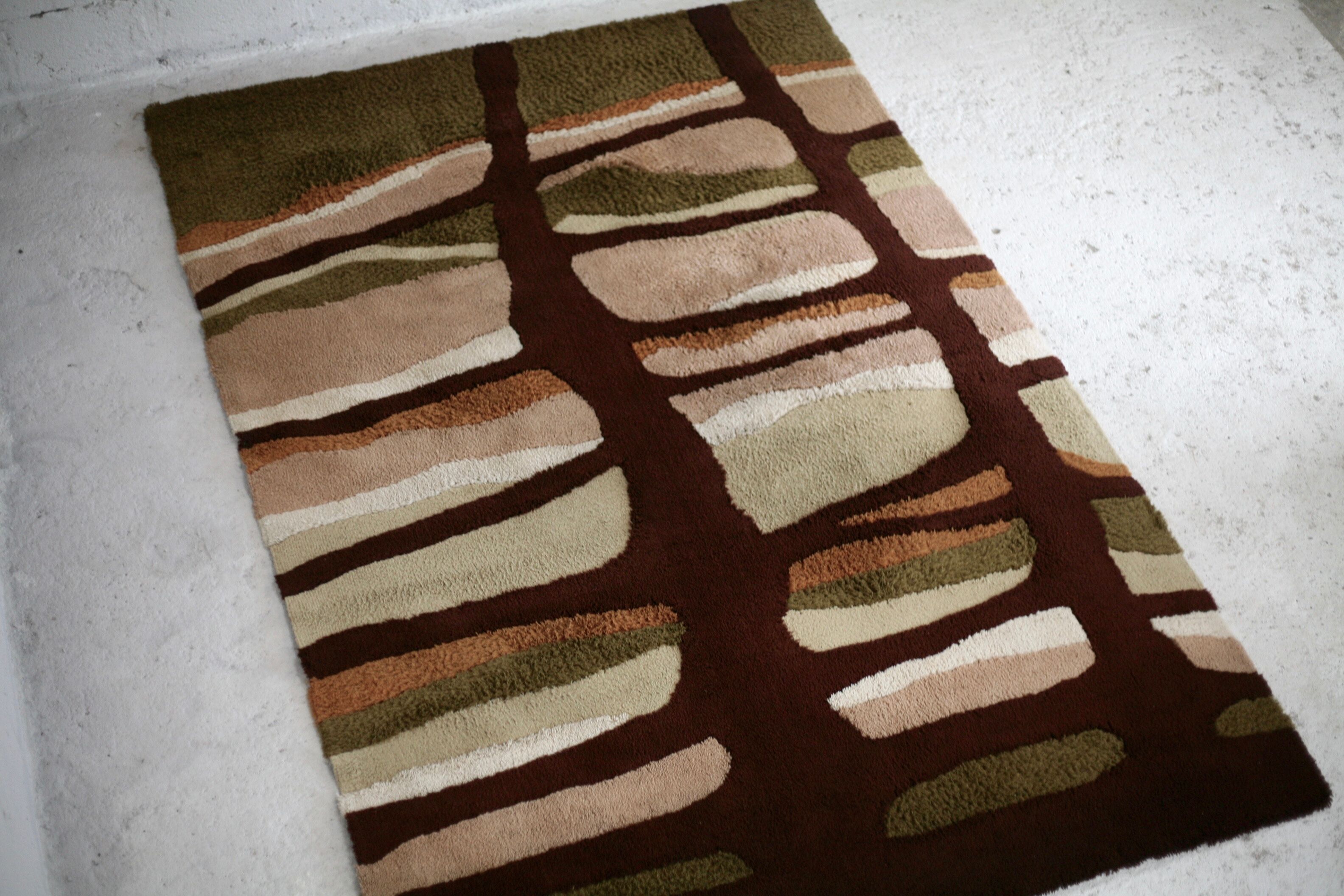 70s rug, published by Adoros, dralon, Germany