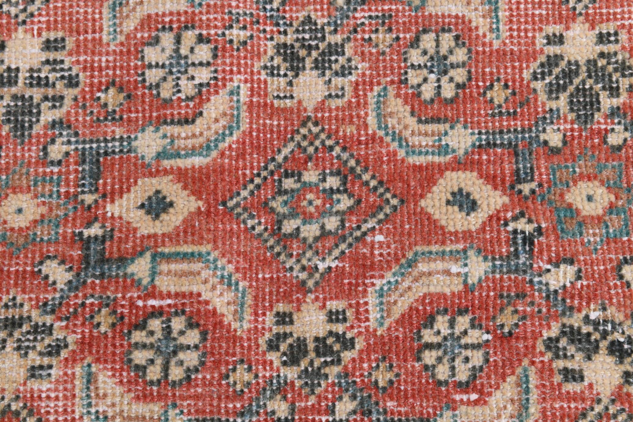 Old Antique 1955s Red Persian Heriz Rug, 274x378Cm