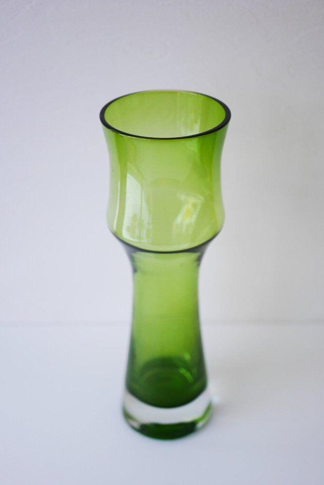 Mid-century modern glass vase by Bo Borgström for Åseda