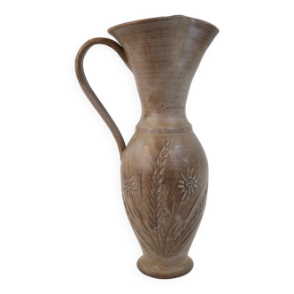 Large chiseled ceramic jug from Vallauris