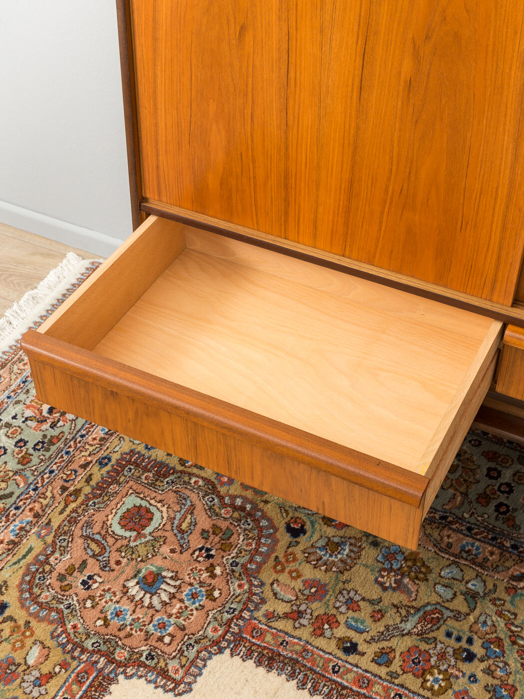 Buffet TV cabinet from the 1950s