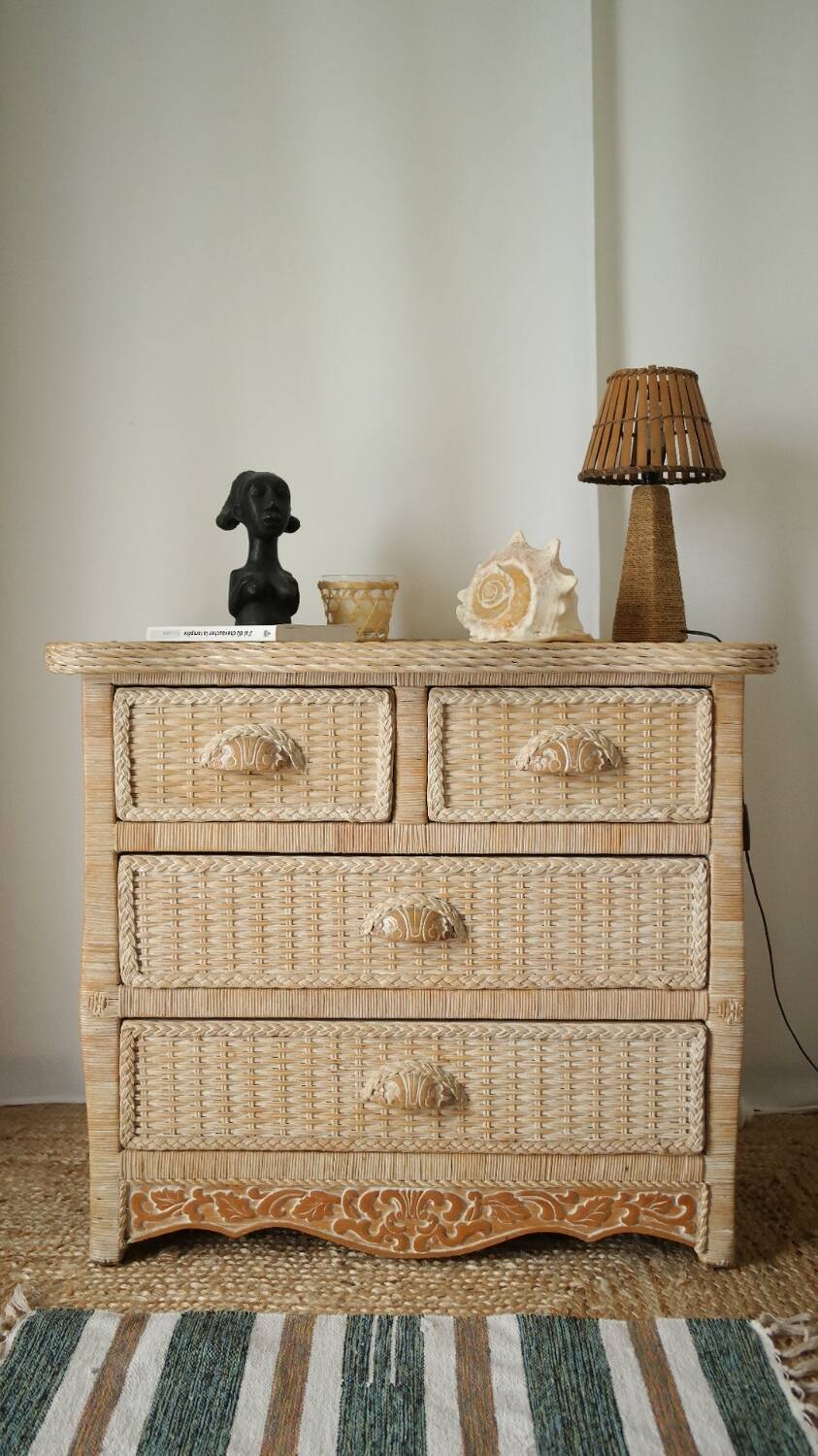 Commode en osier beige vintage