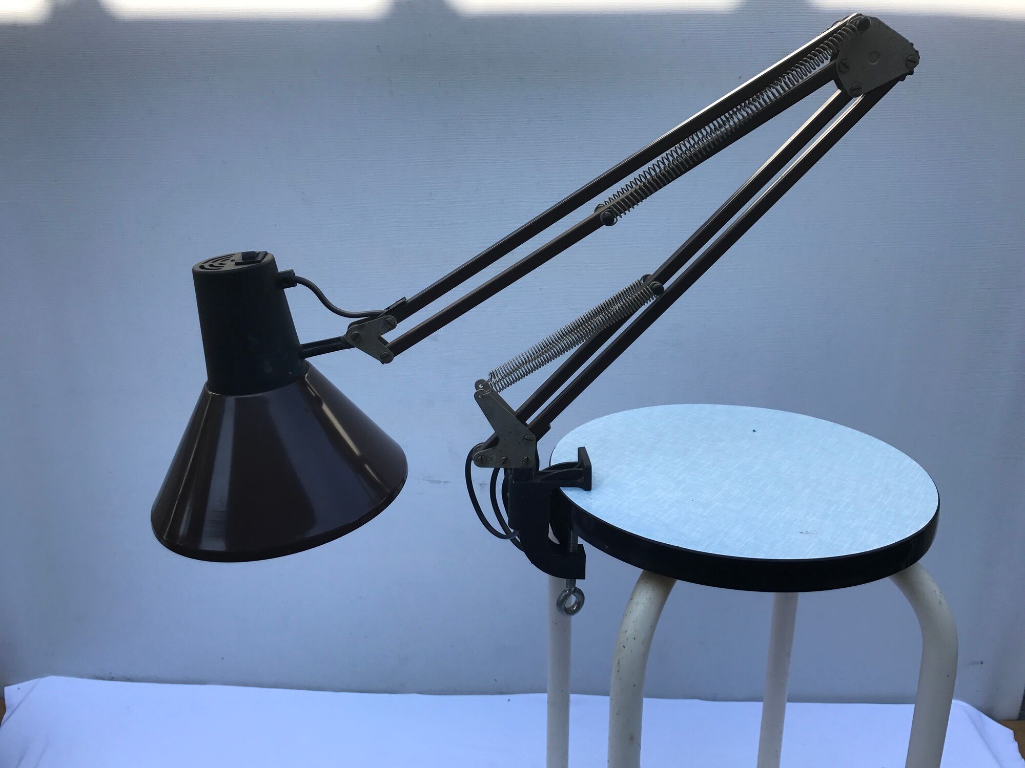 Architect articulated metal globe Brown vintage 70s desk lamp