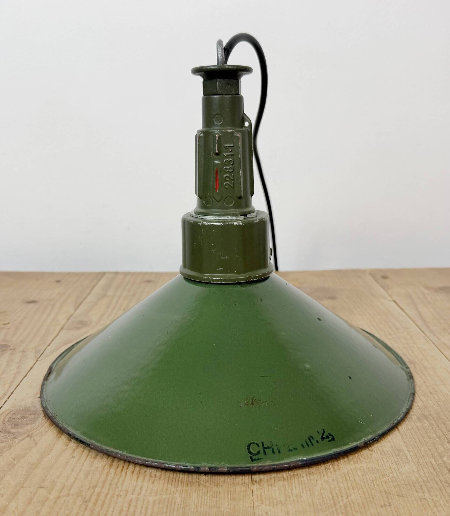 Industrial Green Enamel Military Pendant Lamp with Cast Aluminium Top, 1960