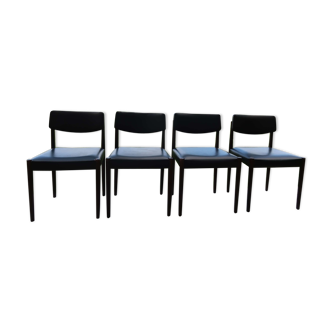 Lot of 4 chairs