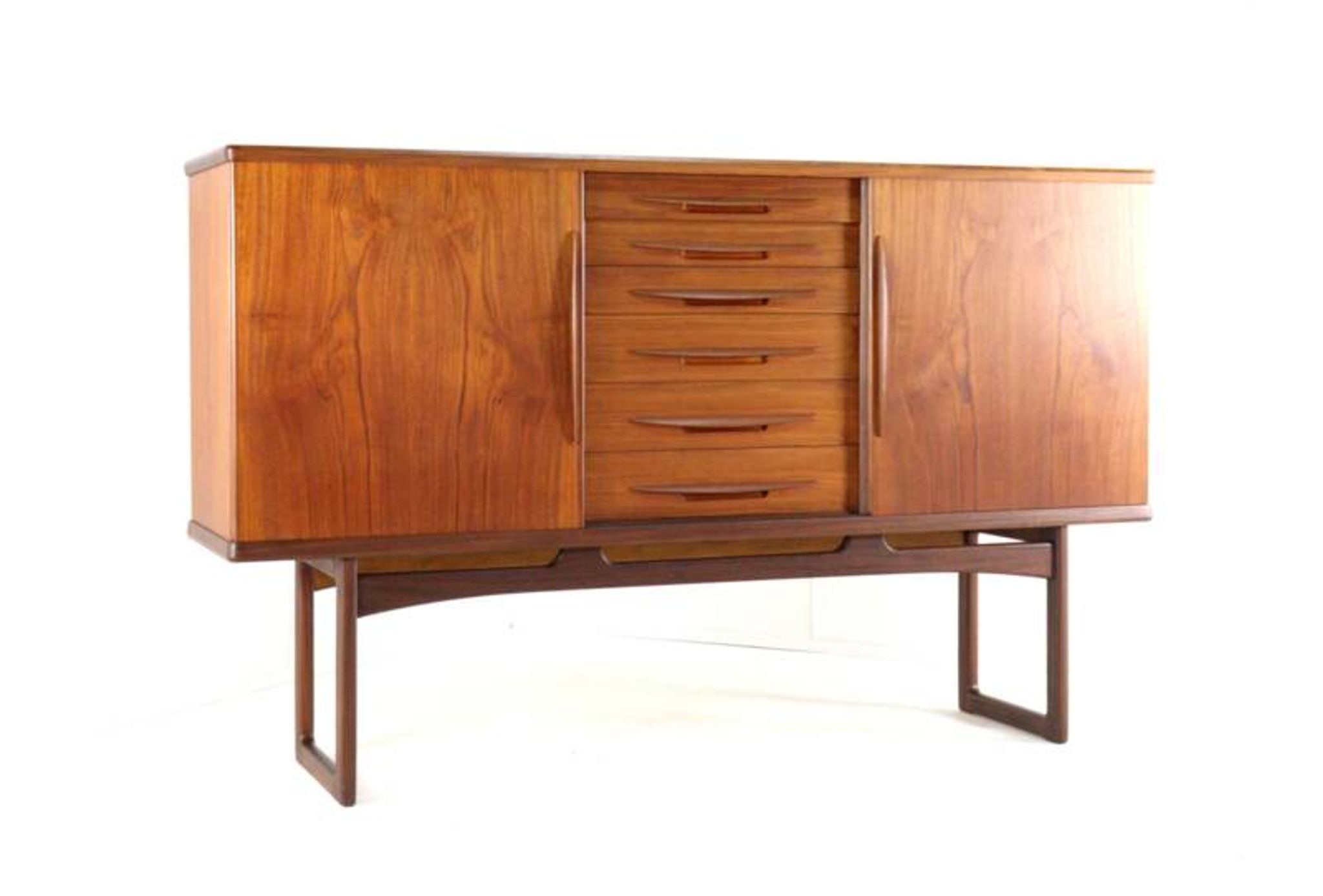 Enfilade 194 cm design danois en teck