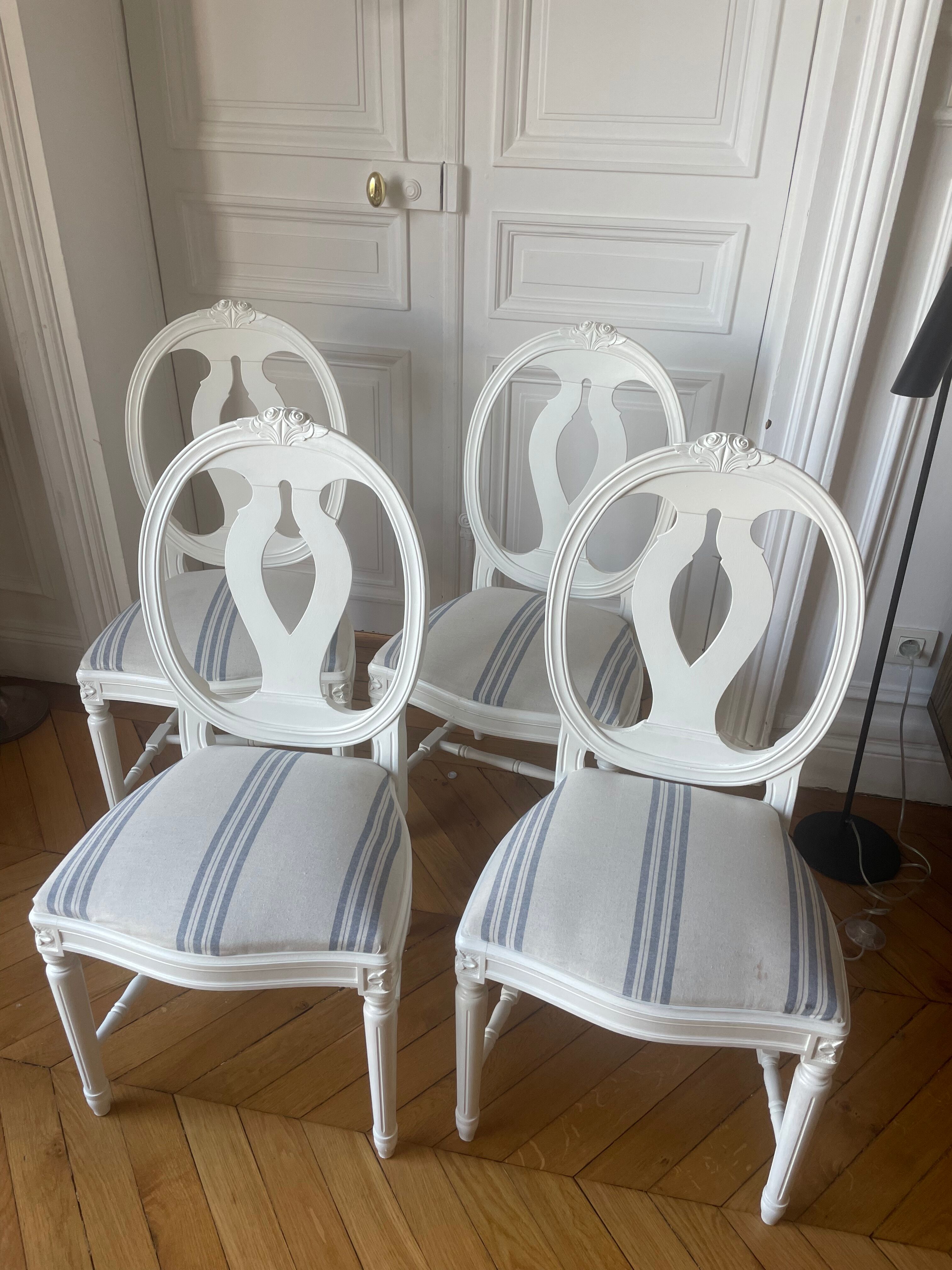 Gustavian chairs "Rosen"
