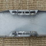 Metal sign plate "give way"