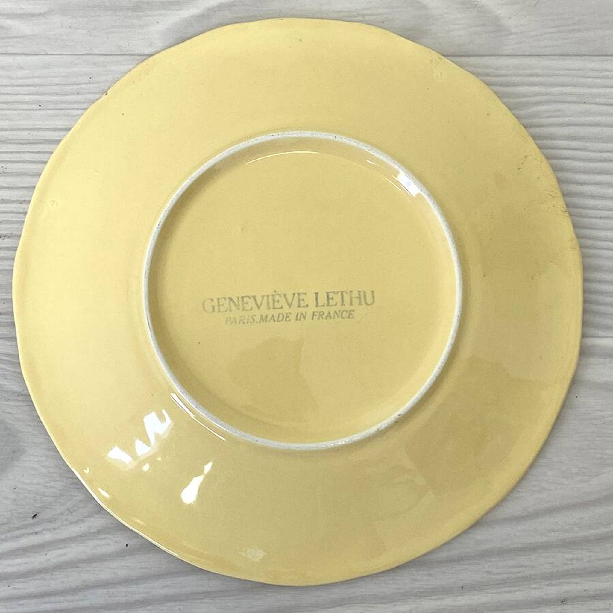 Ensemble de 10 petites assiettes Genevieve Lethu