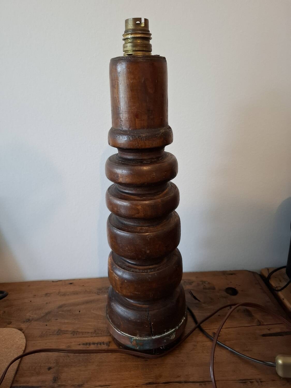Wooden lamp base