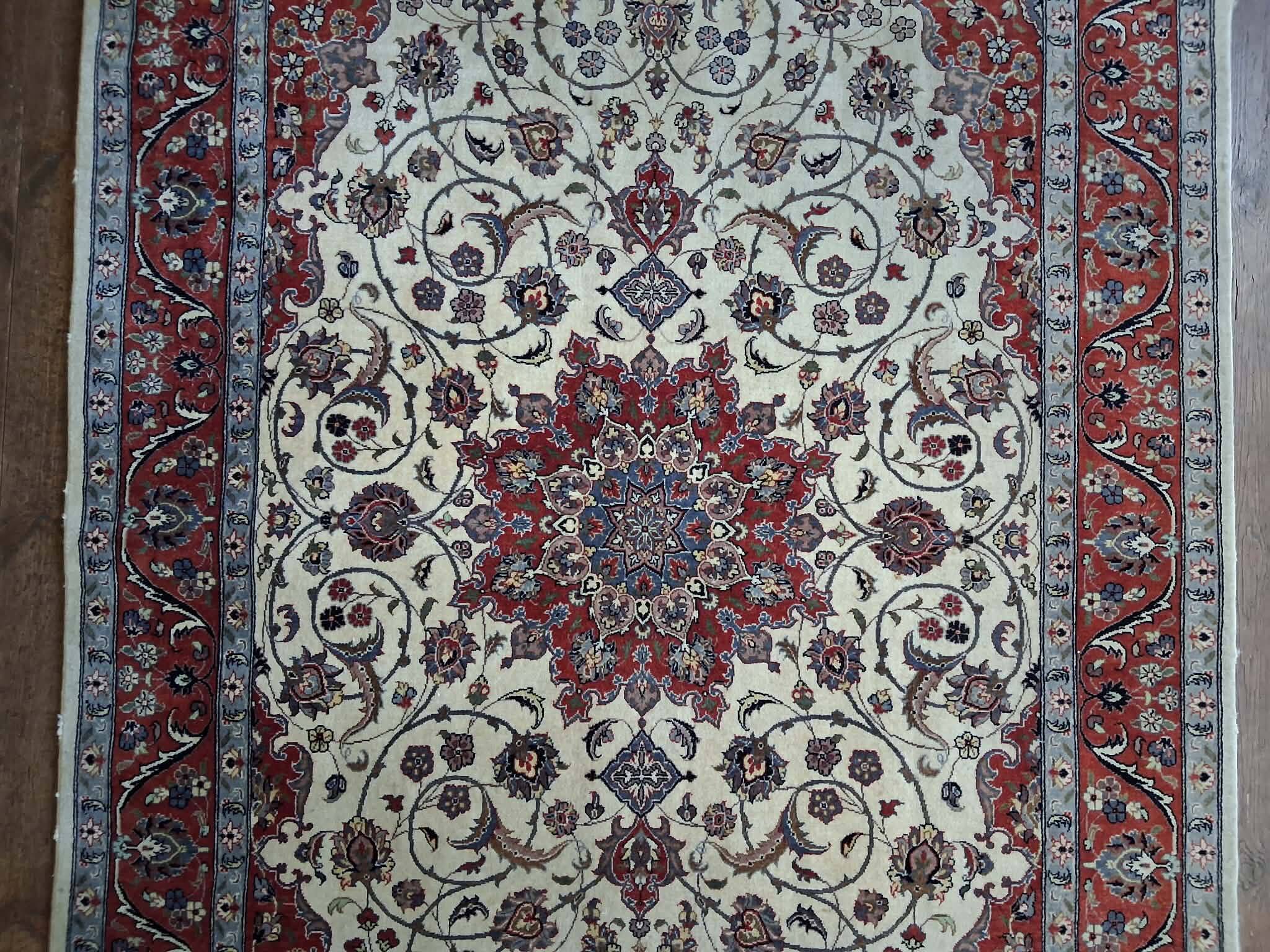 Tapis Indo Tabriz fait main 246x158cm