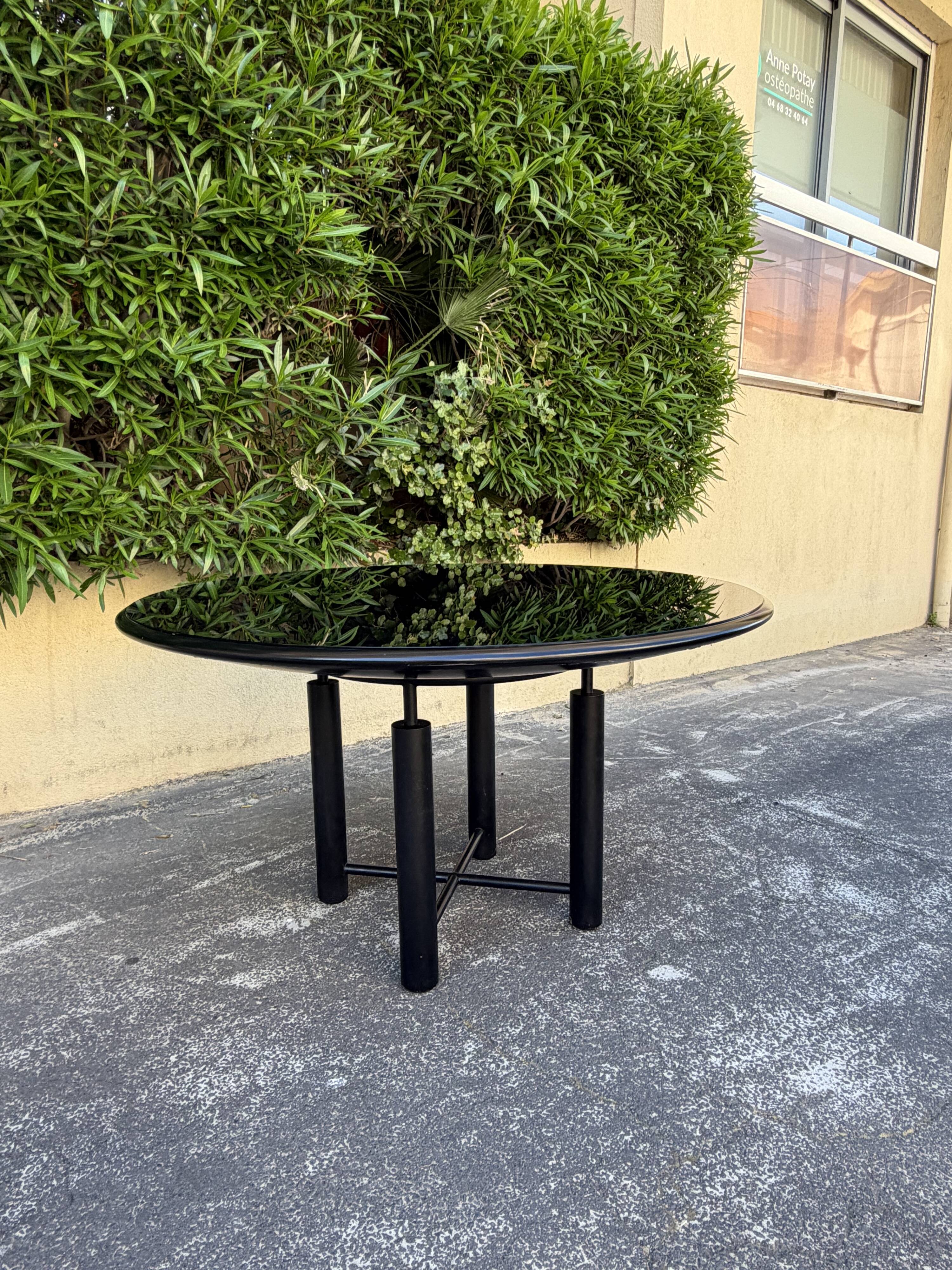 Postmodern Line Roset table model Agora, 1980s