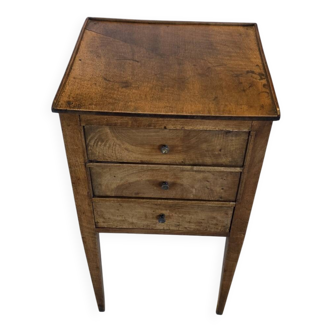 Small Louis XVI period bedside table / chest of drawers in walnut with 3 drawers