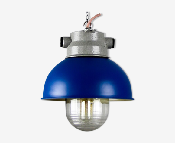 Suspension industrielle de tep
