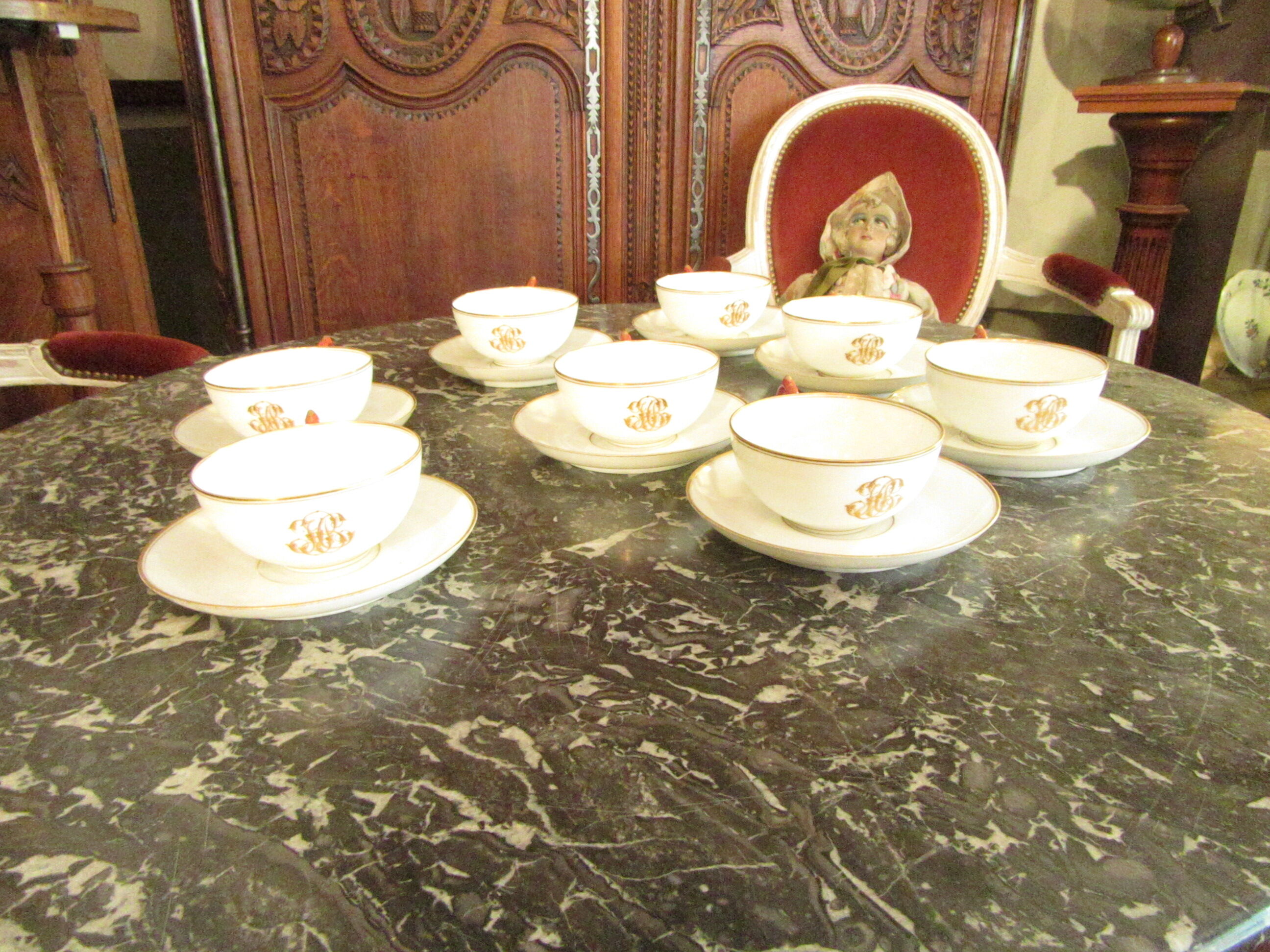 Porcelain cups- batch of 8 - early 20th