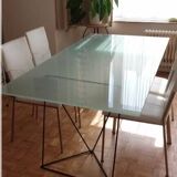 High table. 90s design.