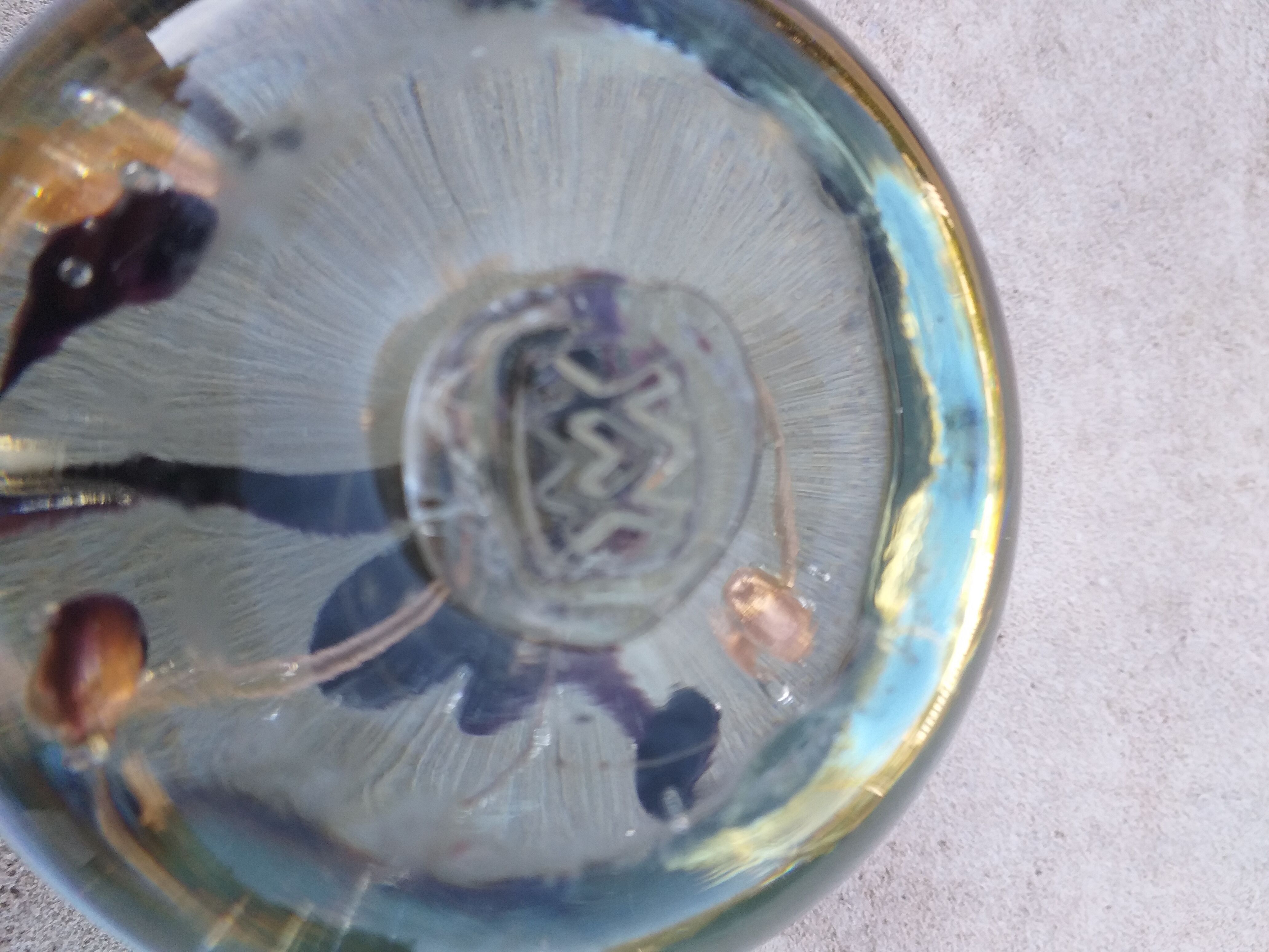 Inclusion glass paste paperweight Maure-Vieil -Bob Le Bleis - 1970's