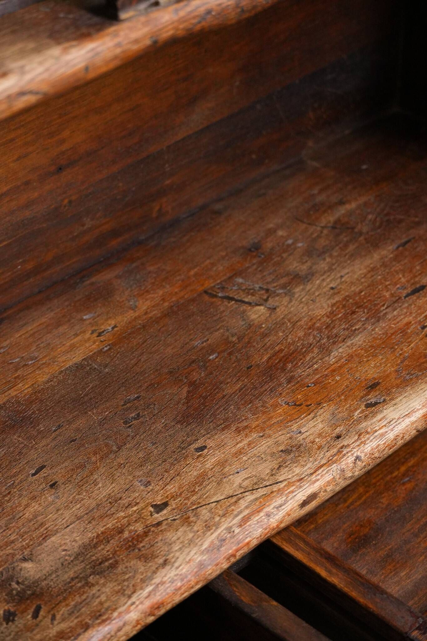 Spanish farmhouse wooden kitchen cabinet from the early 20th century