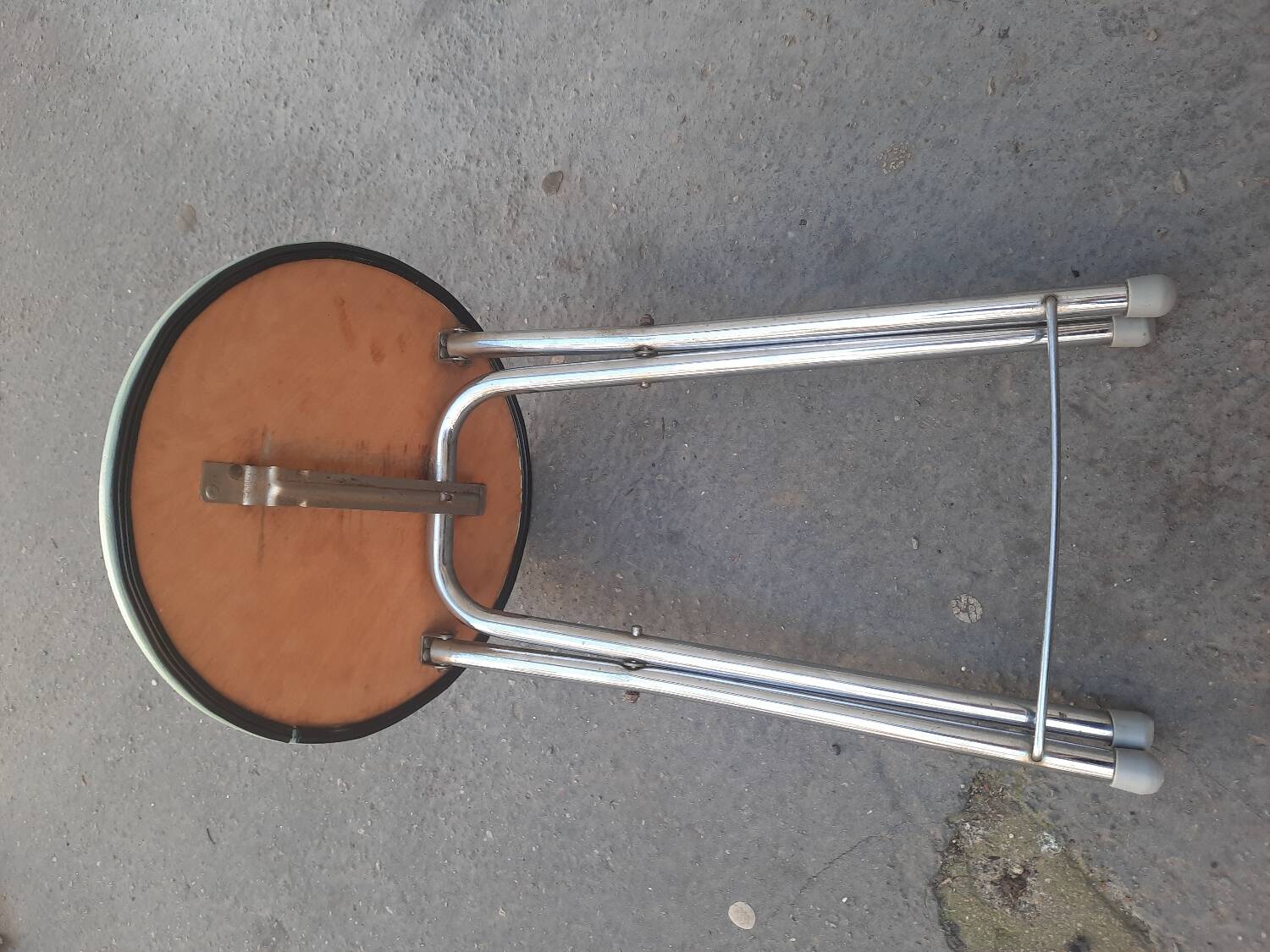 Industrial stool