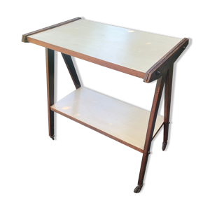 Table roulante en bois, pieds compas