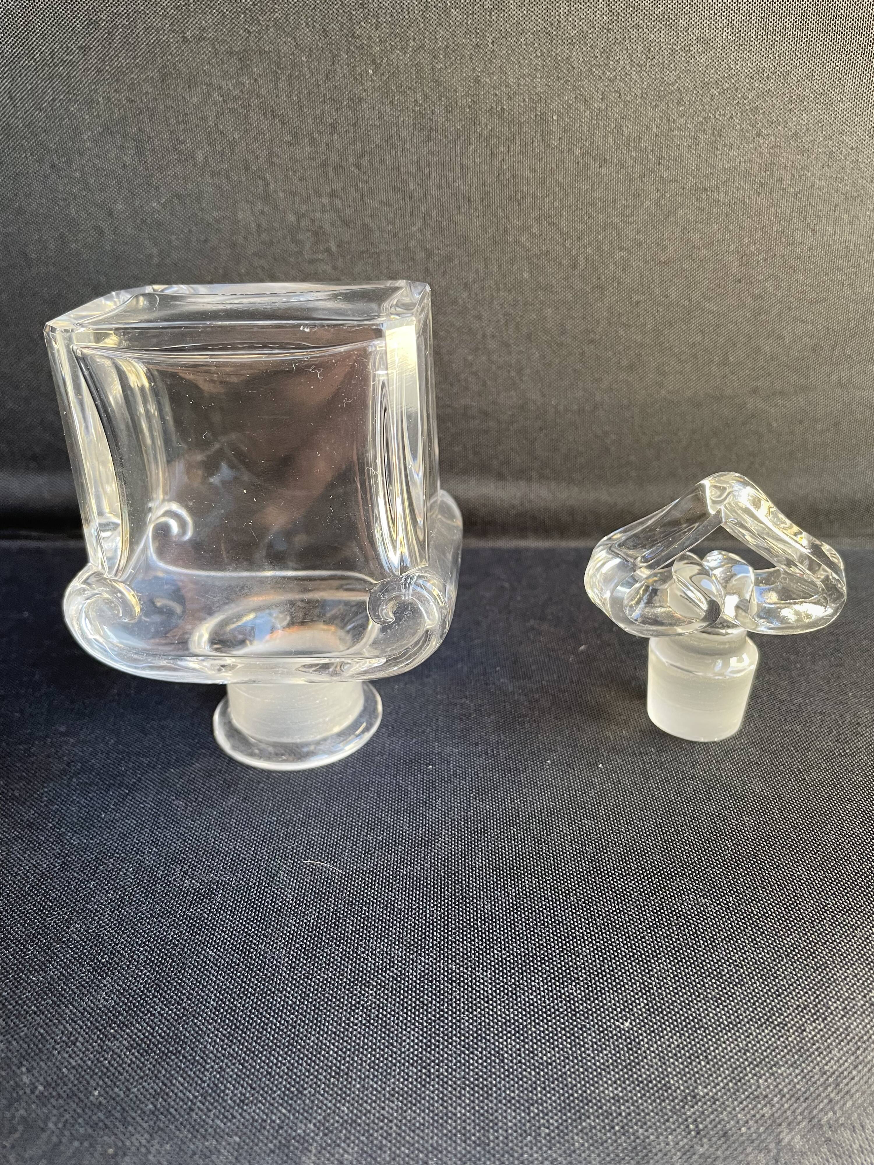 Georges Chevalier - Baccarat - Empty perfume bottle in Cut crystal