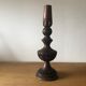 Bougeoir en bois sculpté