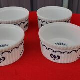 4 Paris porcelain ramekins with Ming blue decor, diameter 8 cm
