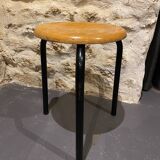 Tabouret tripode