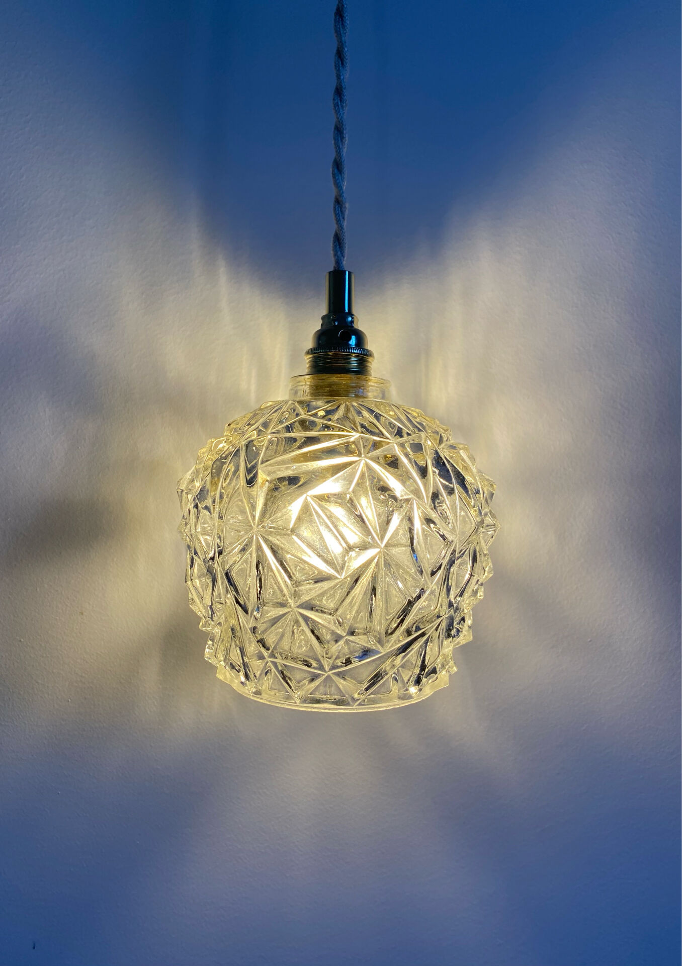 Baladeuse globe vintage en verre 
