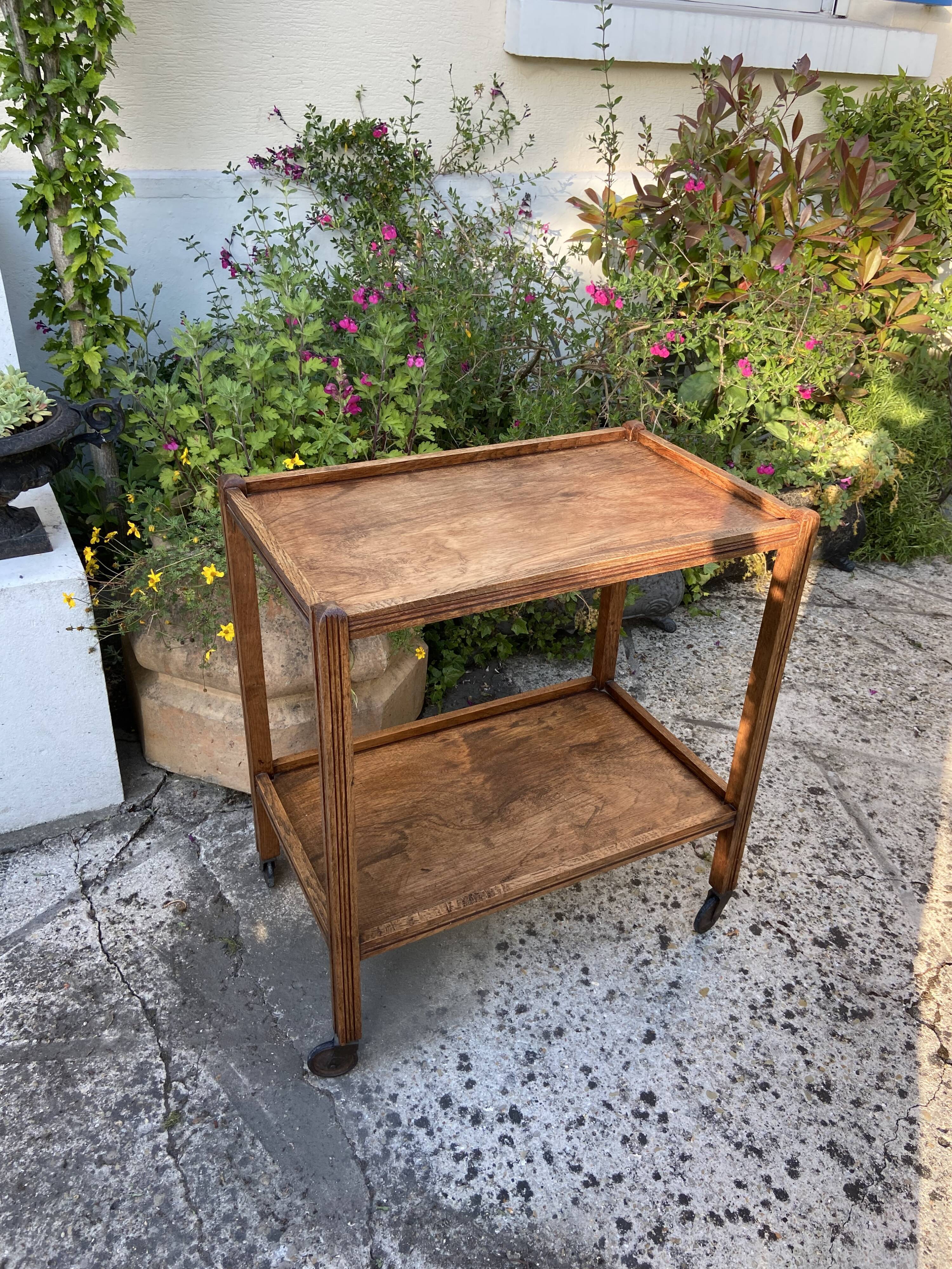 Vintage wheeled service 1940