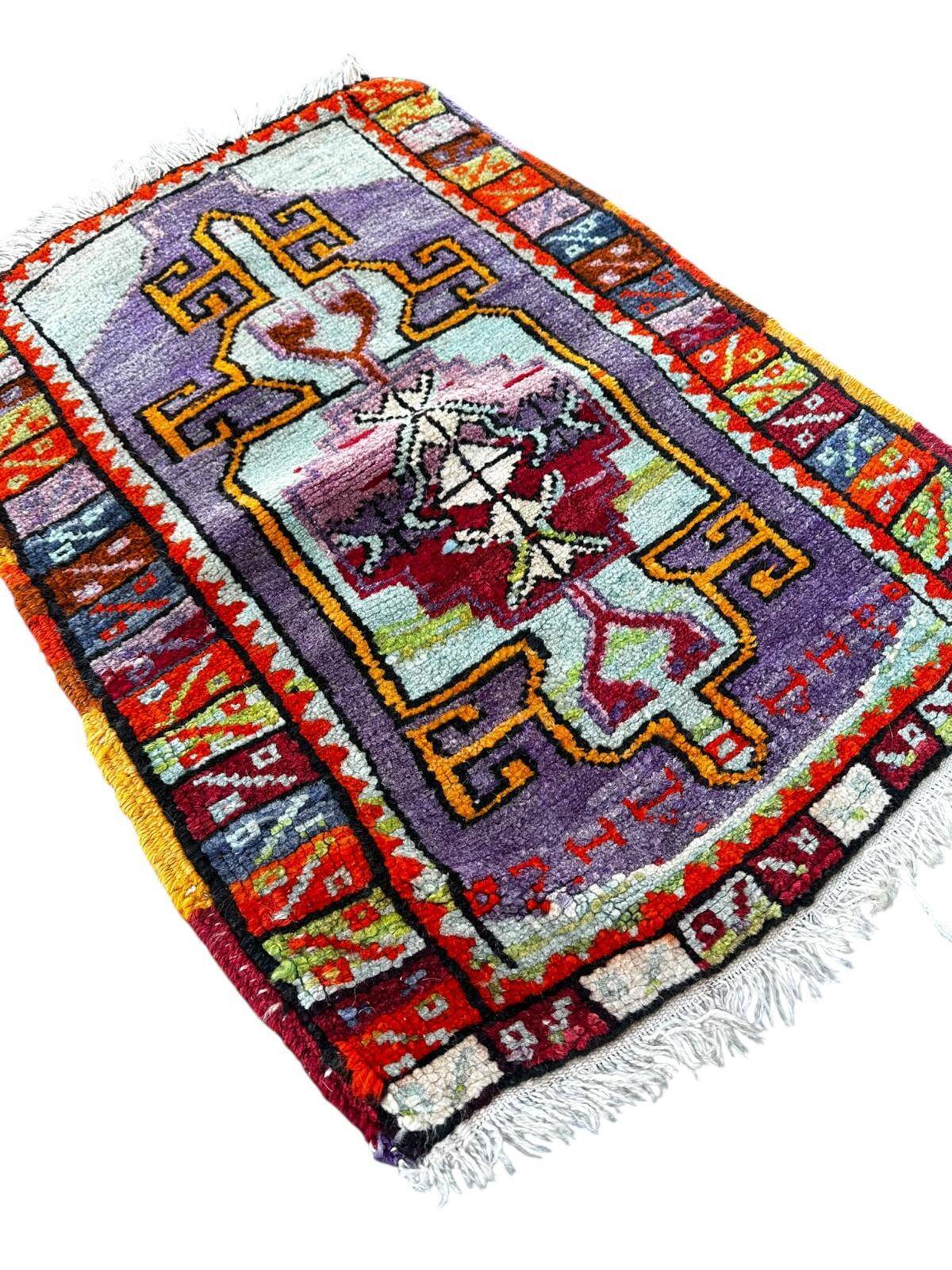Handmade Turkish rug 60cm x 80cm