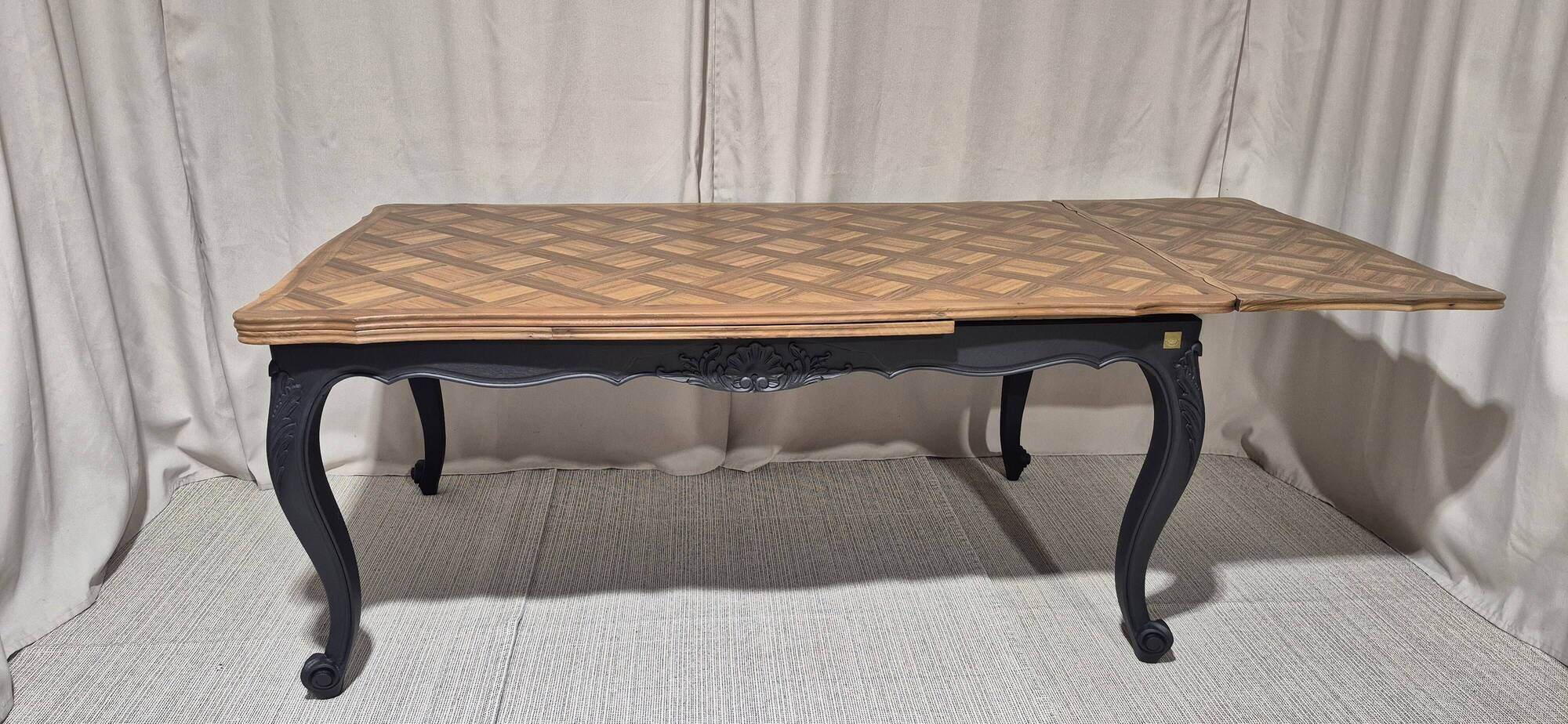 Louis XV table