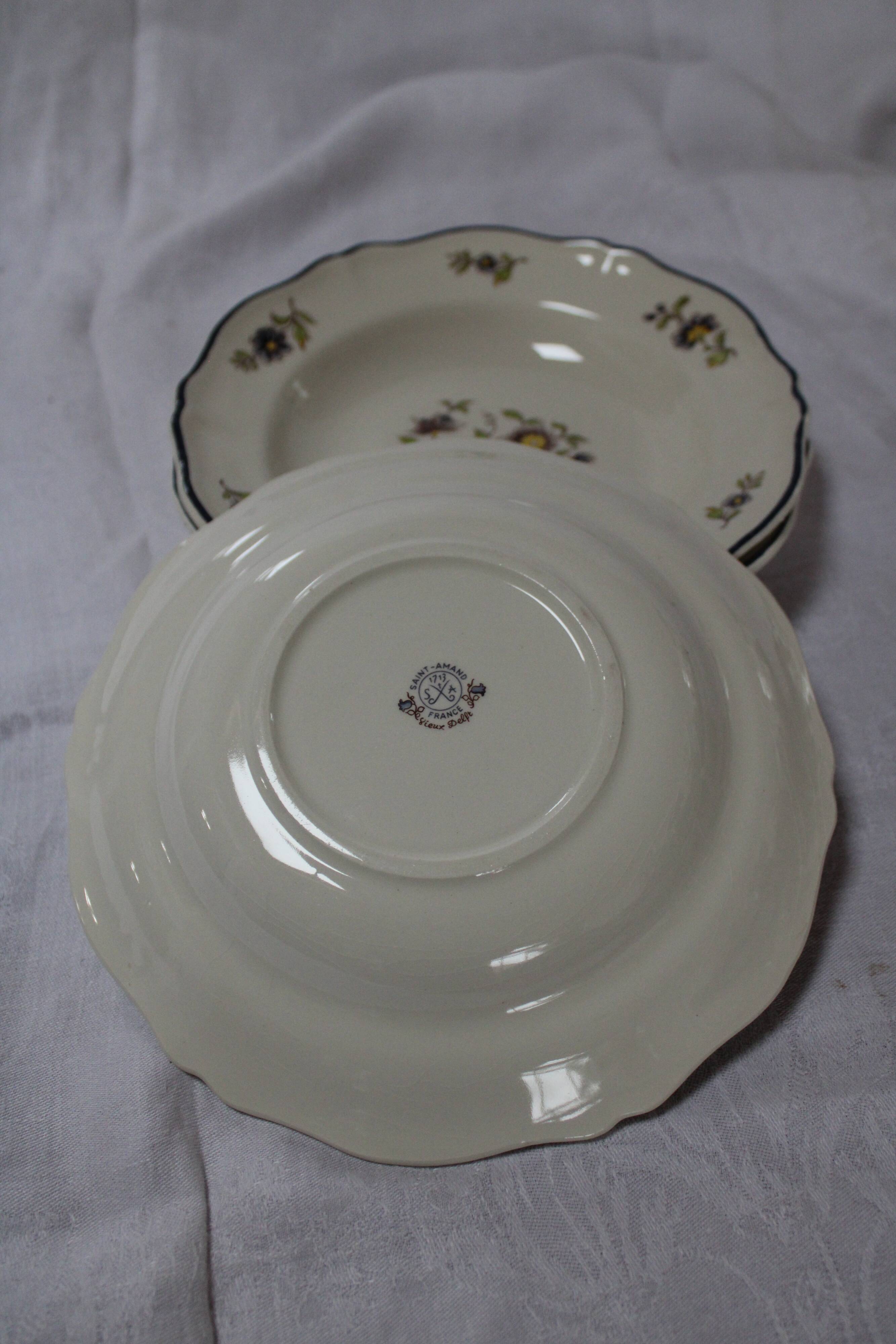 6 Saint-Amand Old Delft Hollow Plates