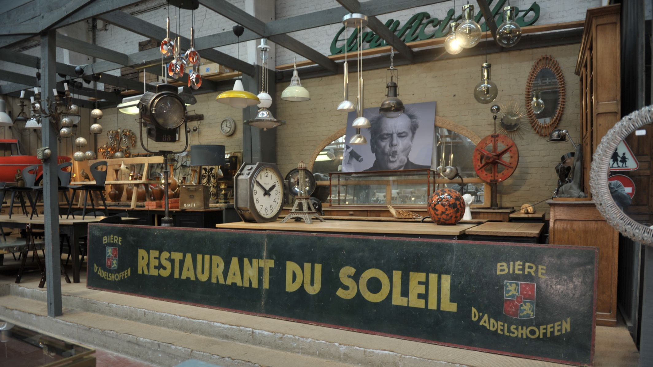 Former Grande Enseigne Restaurant du Soleil 1950