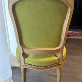 2 chaises style Louis XV en bois et velours vert